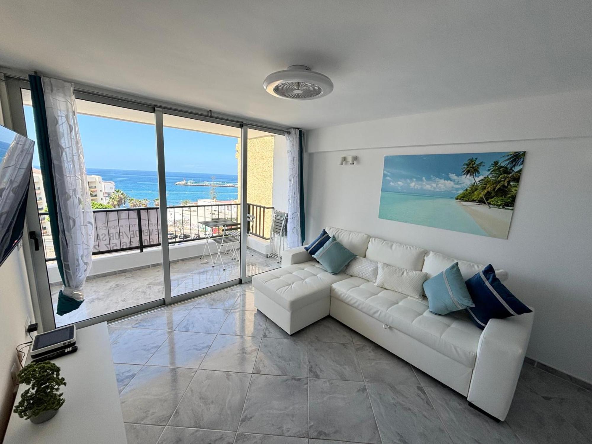 Luxury Ocean View Apartment 6Th Floor Лос Кристианос Екстериор снимка