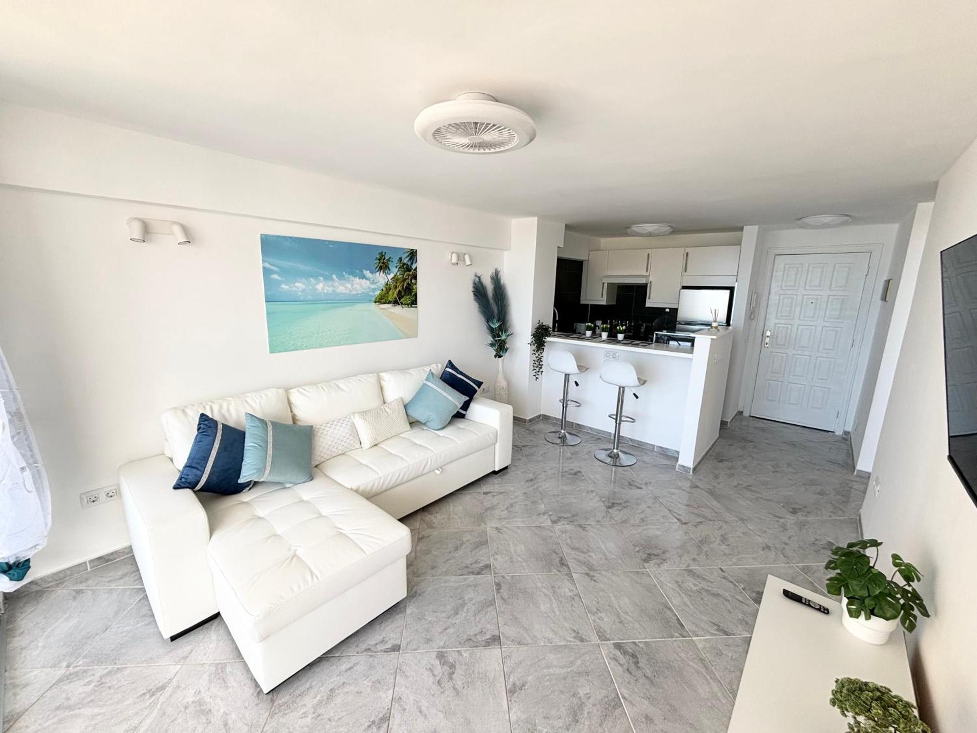 Luxury Ocean View Apartment 6Th Floor Лос Кристианос Екстериор снимка