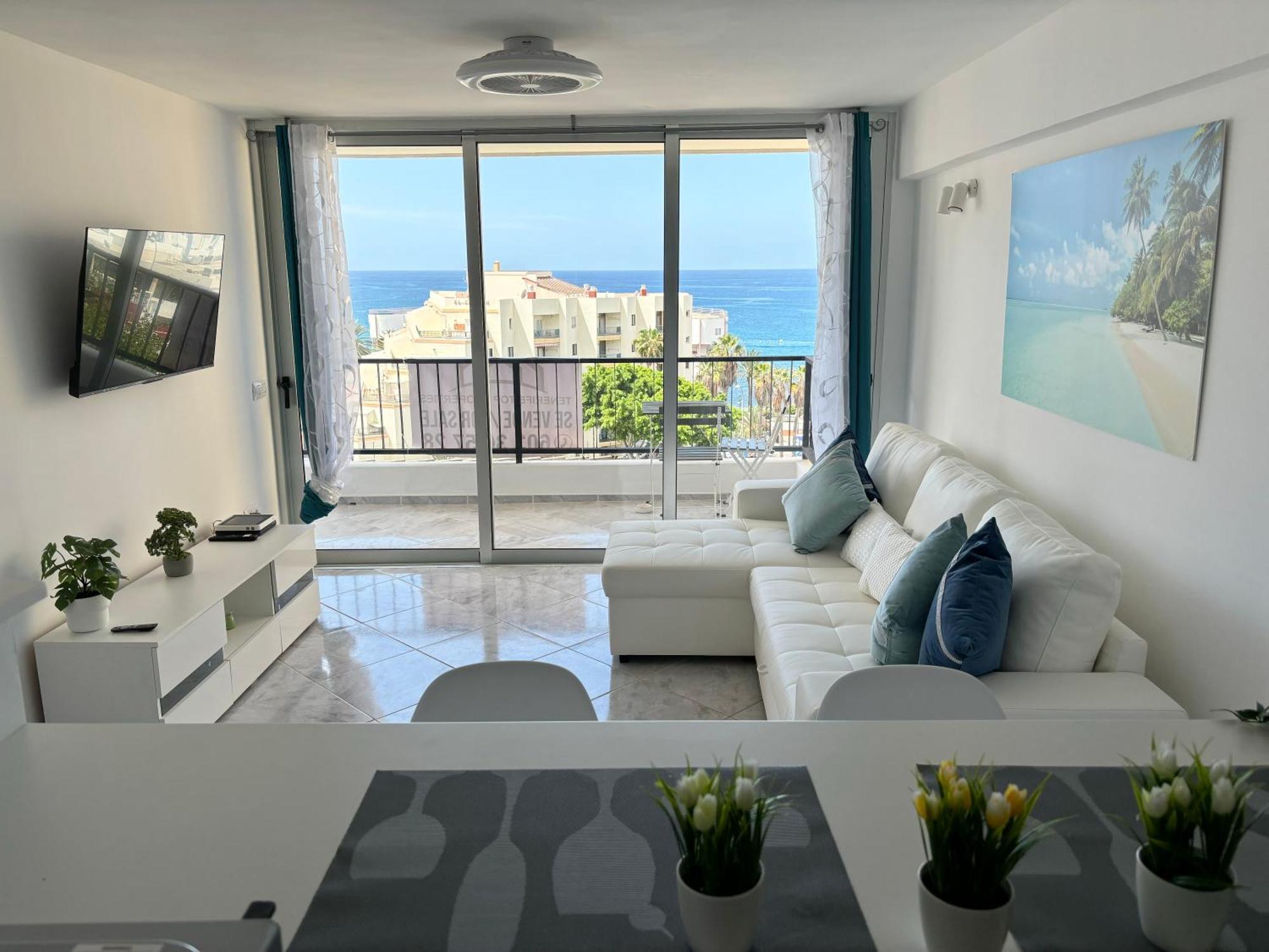 Luxury Ocean View Apartment 6Th Floor Лос Кристианос Екстериор снимка